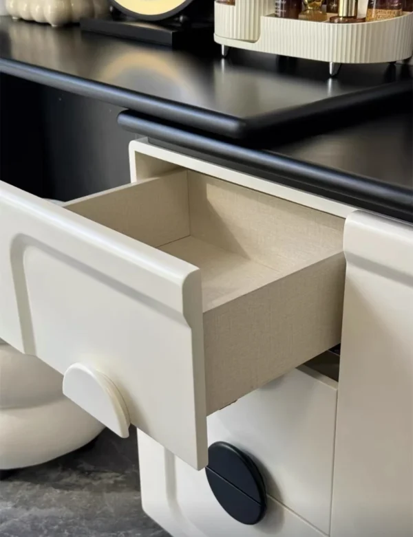 Marvelous Eclipse Vanity Set