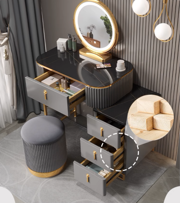 Noir Elegance Vanity Set