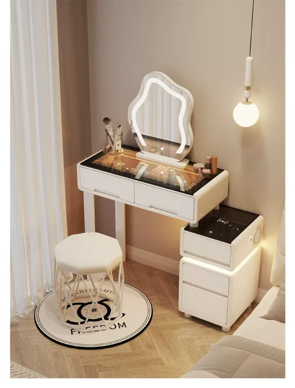 Smart Noir Elegance Vanity Set