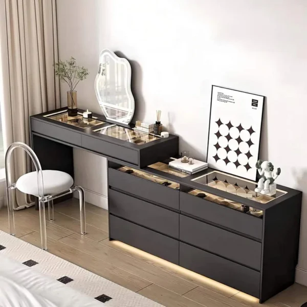 Decadent Geometric Vanity Set: Elevate Your Space with Elegance