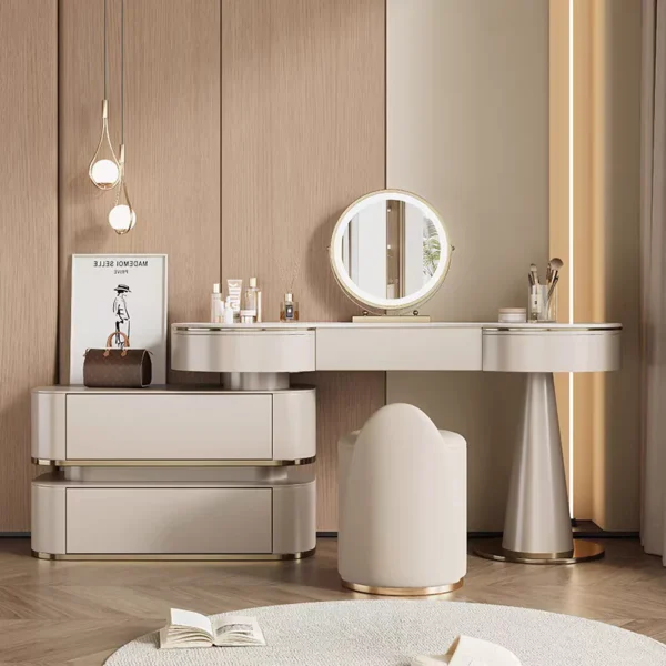 The Luxe Elegance Luxury LED Vanity Set