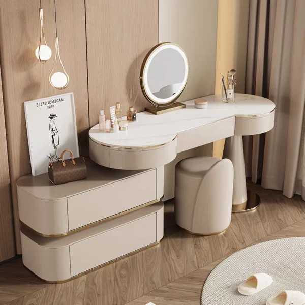 The Luxe Elegance Luxury LED Vanity Set