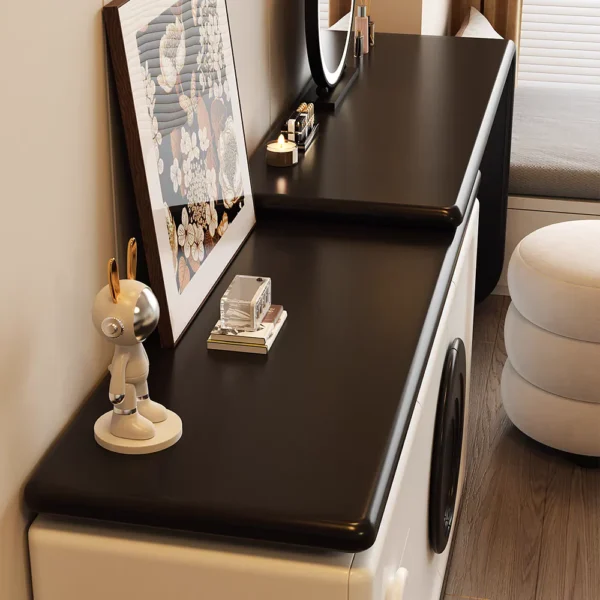 Marvelous Eclipse Vanity Set