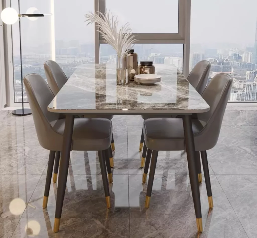 The Metropolitan Majesty Dining Table